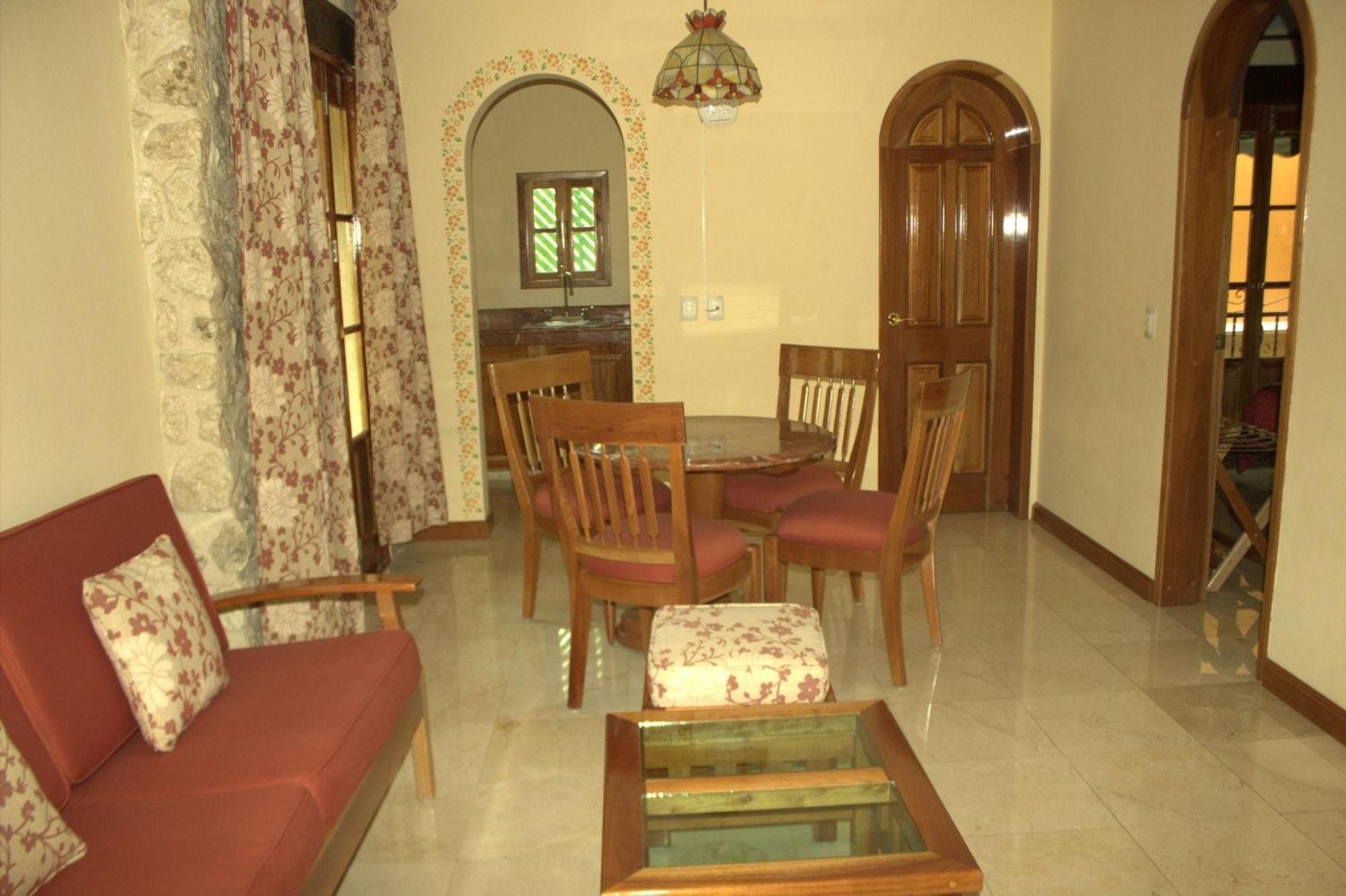 Cancun International Suites ภายนอก รูปภาพ